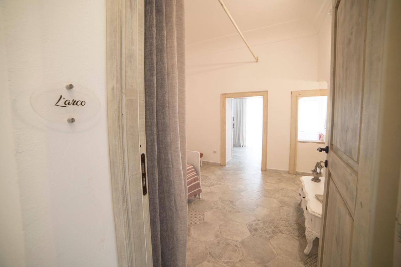 Aria Di Vico Aparthotel Vico Del Gargano Buitenkant foto